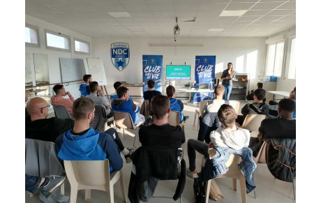 Colosse aux pieds d'argile : deux heures de sensibilisation pour nos éducateurs