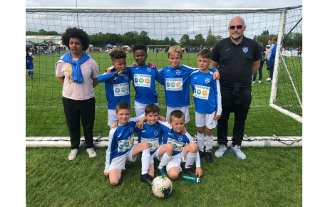 Nos U8-U9 performent lors du tournoi de Sablé-sur-Sarthe